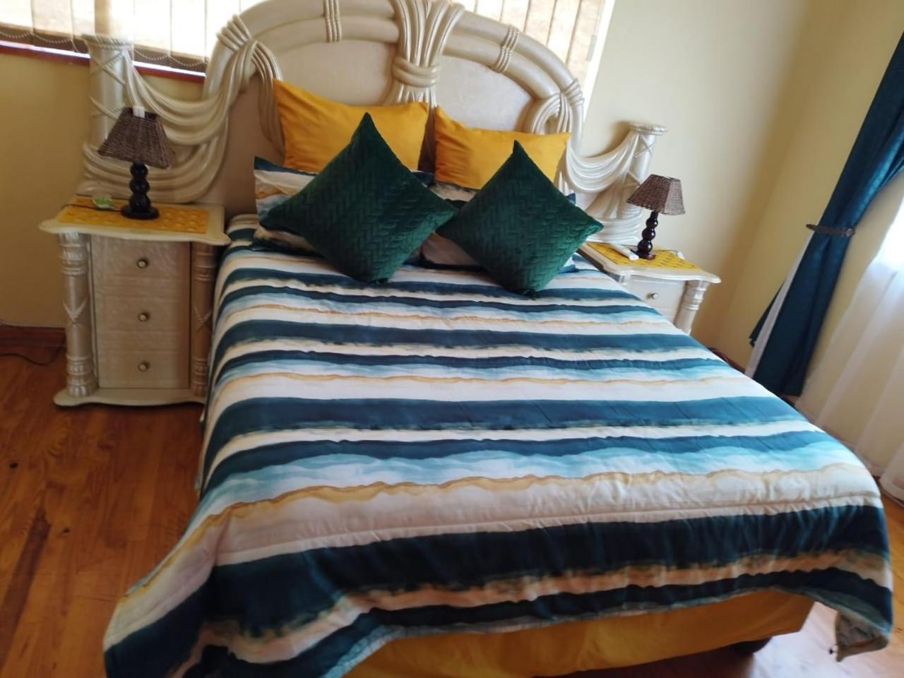 Ferienwohnung Tj Self-Catering Graaff-Reinet Zimmer foto