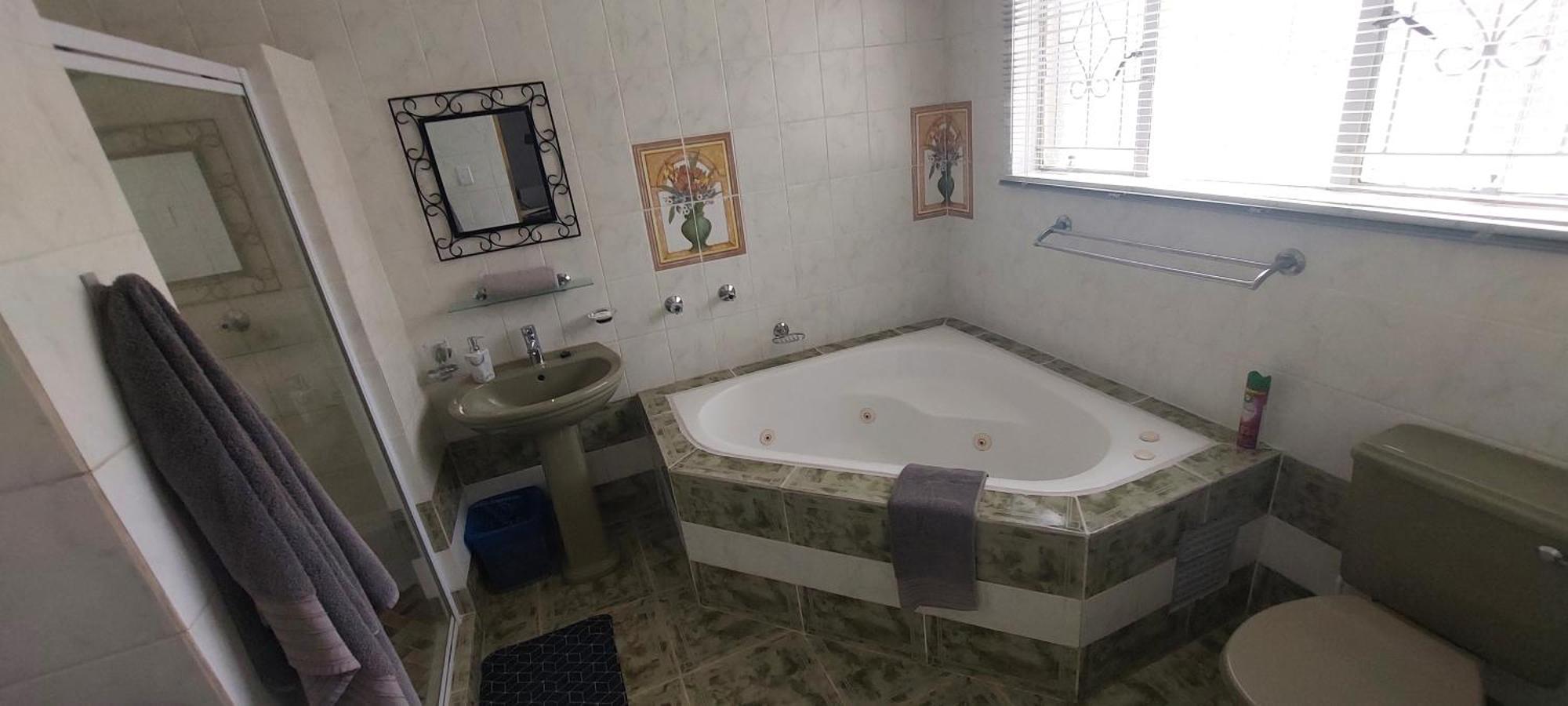 Ferienwohnung Tj Self-Catering Graaff-Reinet Zimmer foto
